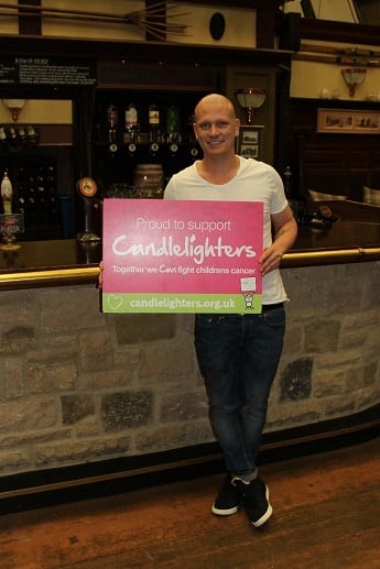 Matt shows his support on set at The Woolpack